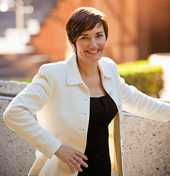 Dr. Nahl ophthalmologist specialist at La Jolla LASIK Institute