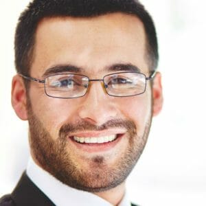 San Diego patient researching FAQ for LASIK